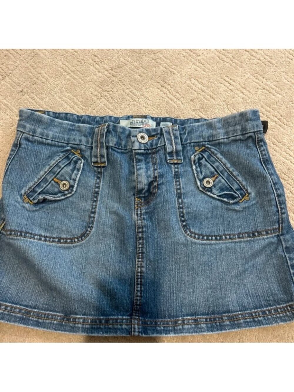 Low rise skirt